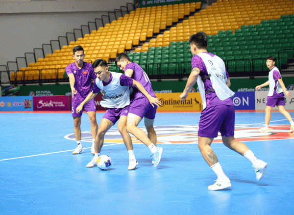 Đội tuyển Việt Nam chuẩn bị đặc biệt trước đối thủ mạnh ở tứ kết châu Á