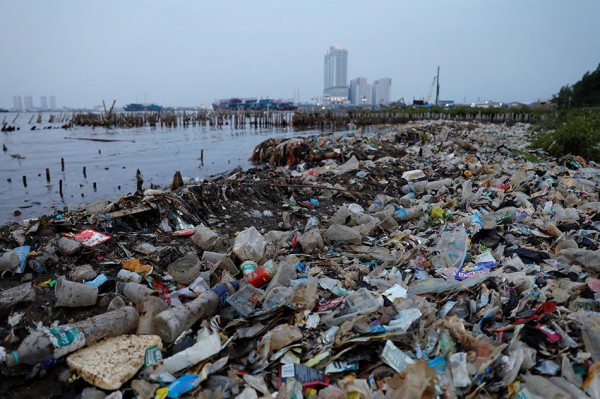 Khai mạc vòng đàm phán thứ 4 của Liên Hợp Quốc về ô nhiễm nhựa