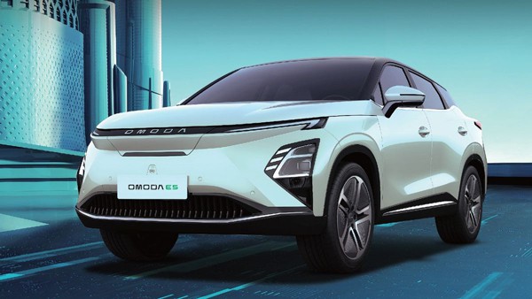 "Làn sóng" ô tô Trung Quốc tiếp tục tràn sang Việt Nam "Làn sóng" ô tô Trung Quốc tiếp tục tràn sang Việt Nam