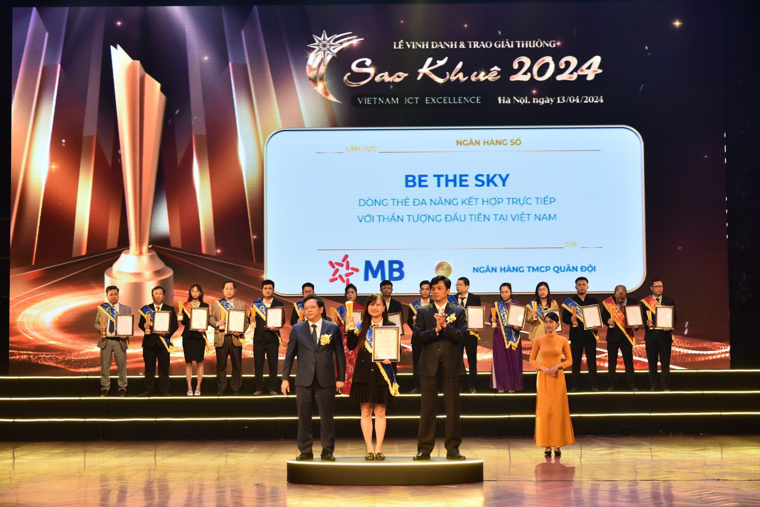 MB được vinh danh tại giải thưởng Sao Khuê 2024- Ảnh 1.