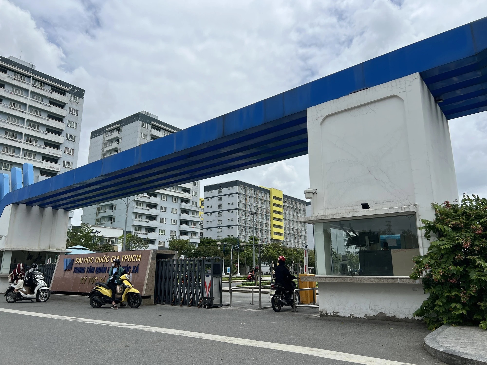 Nam sinh Đại học Quốc gia TP.HCM mất tích, bố đi khắp nơi cầu cứu- Ảnh 1. Nam sinh Đại học Quốc gia TP.HCM mất tích, bố đi khắp nơi cầu cứu- Ảnh 1.