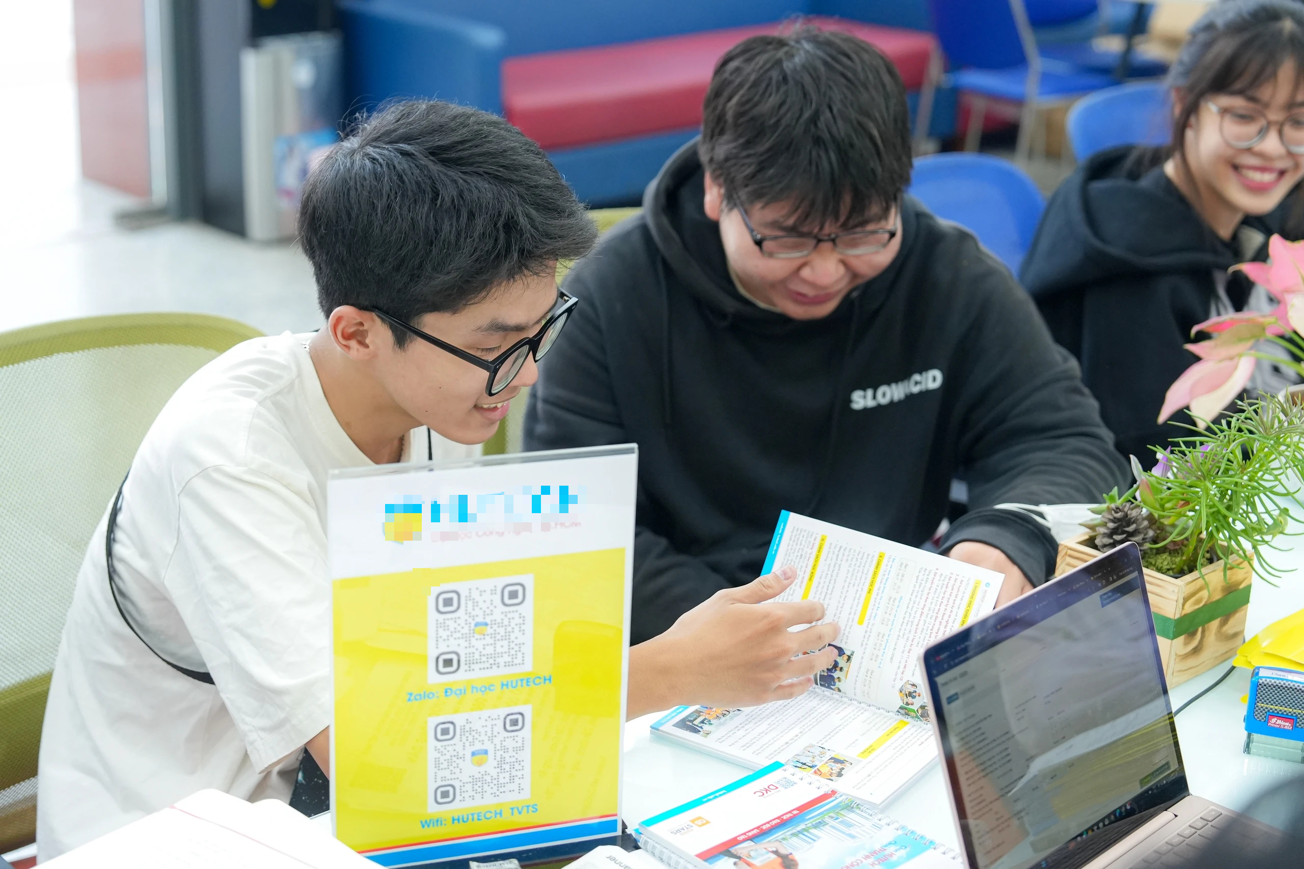 Ngành dược có điểm chuẩn xét học bạ cao nhất Trường ĐH Công nghệ TP.HCM- Ảnh 1.