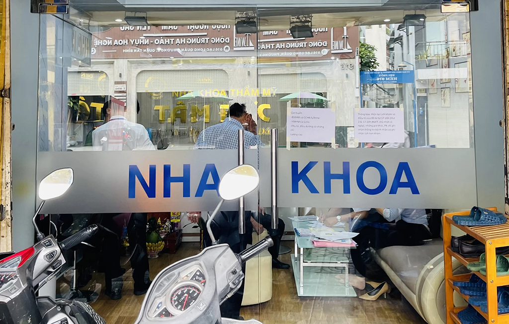 Xử nghiêm các phòng khám nha khoa sai phạm- Ảnh 1.