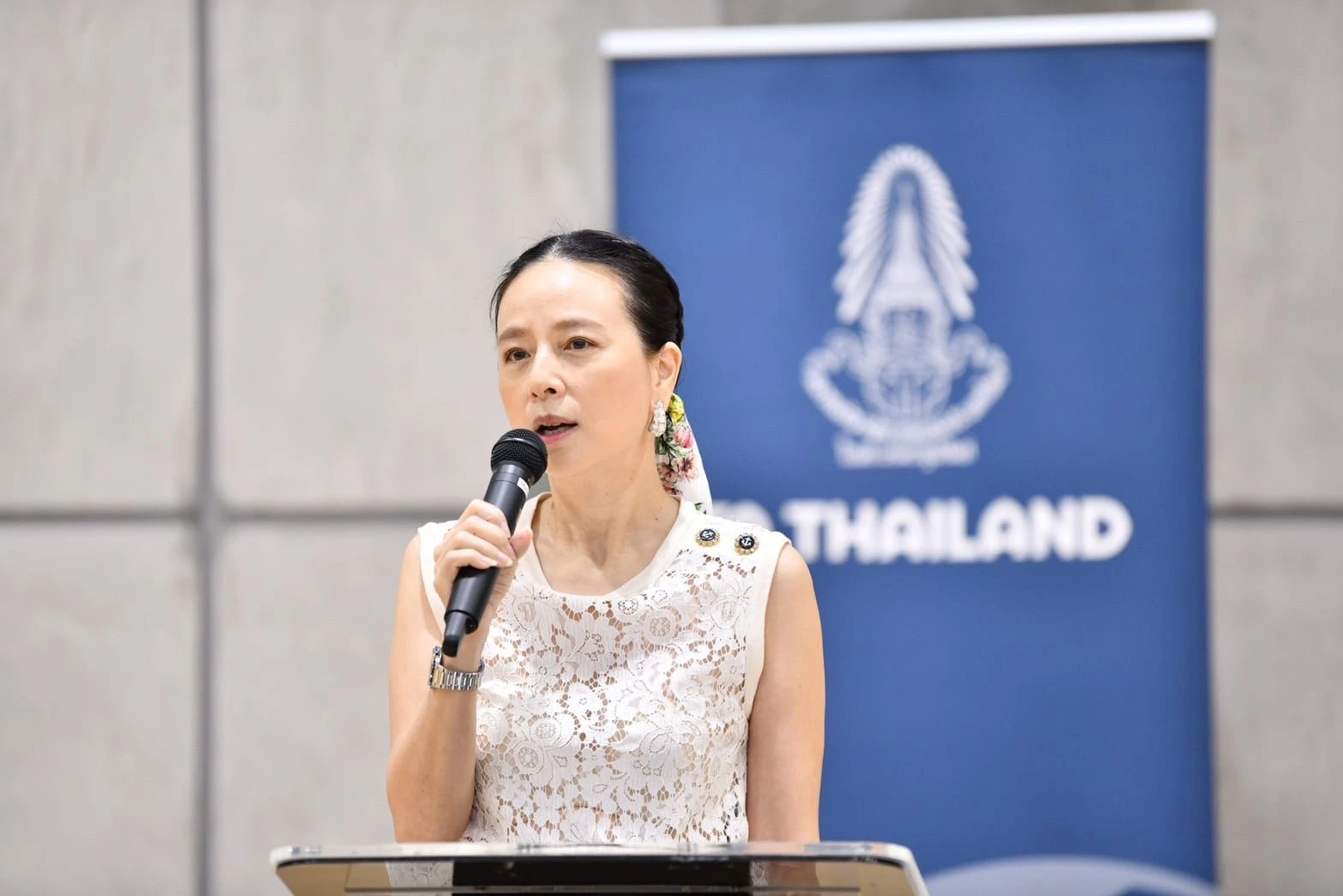 Madam Pang sẽ thưởng lớn cho đội tuyển Thái Lan nếu vô địch futsal châu Á Madam Pang sẽ thưởng lớn cho đội tuyển Thái Lan nếu vô địch futsal châu Á