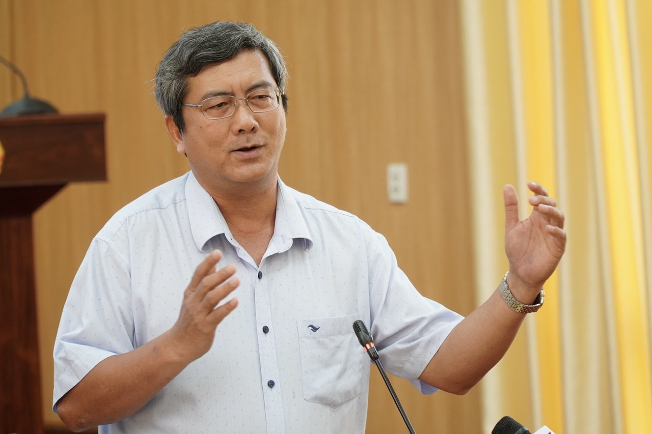 Ông Trần Minh Hải, Phó chủ tịch Hiệp hội ngành hàng lúa gạo Việt Nam, đề xuất nên cấp giấy chứng nhận hành nghề cho thương lái mua lúa