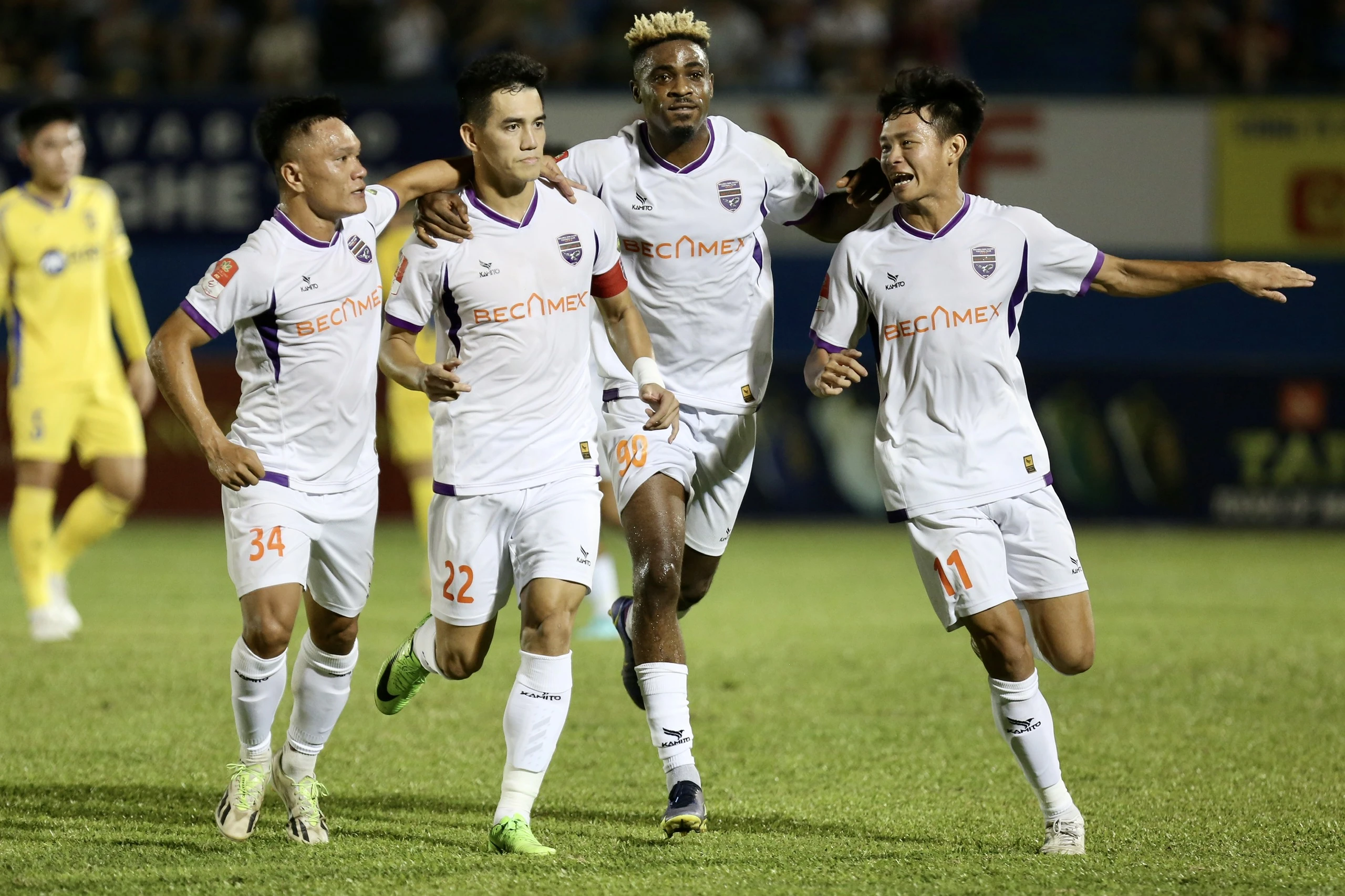 Lịch thi đấu vòng 16 V-League mới nhất: Kịch tính cuộc đua vô địch