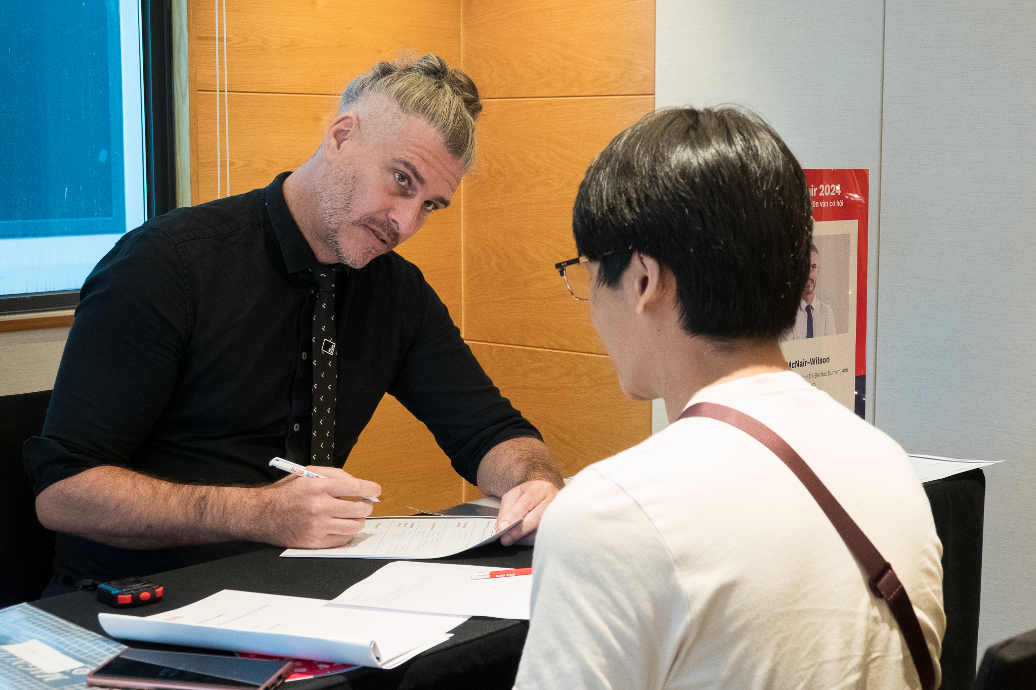 Hơn 56.000 chứng chỉ IELTS cấp sai quy định: Giám sát thay vì lúng túng xử lý- Ảnh 2.