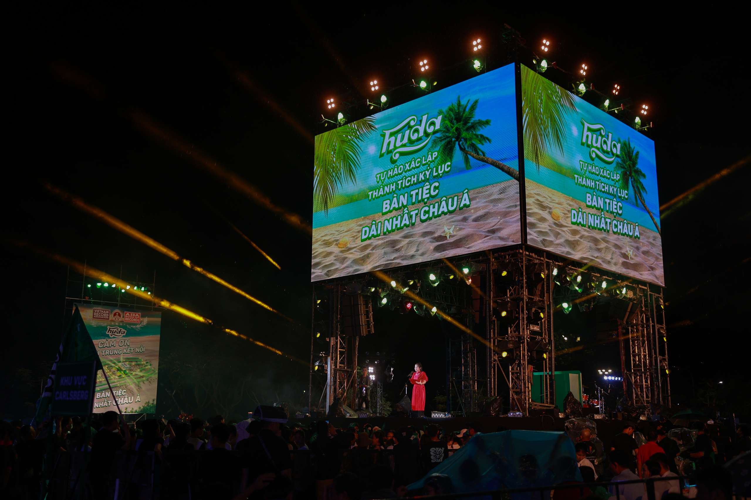 Festival Huế 2024 với chủ đề: “Di sản văn hóa với hội nhập và phát triển” Festival Huế 2024 với chủ đề: “Di sản văn hóa với hội nhập và phát triển”