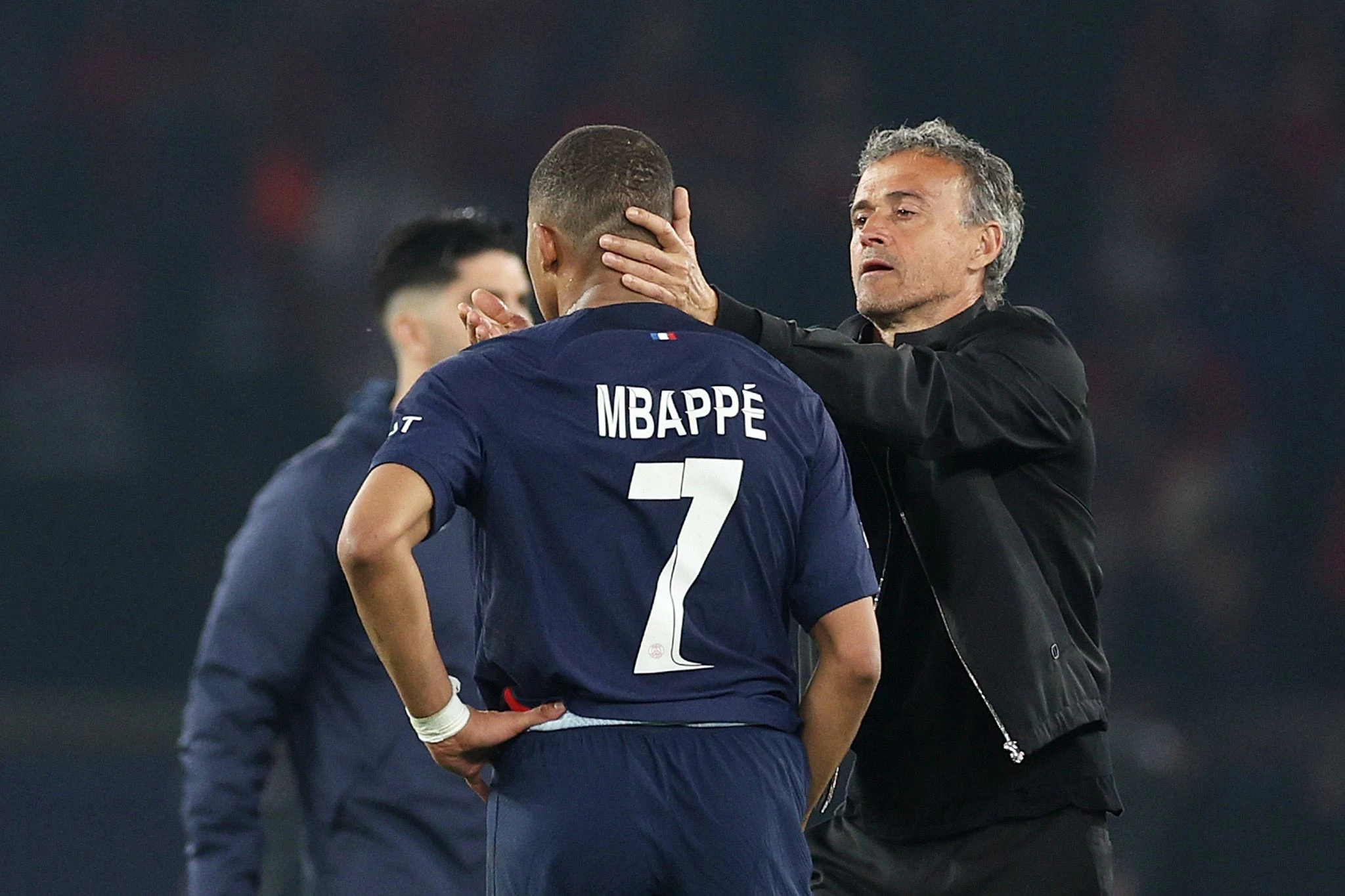 Fabrizio Romano tiết lộ thời điểm Real Madrid công bố ra mắt Mbappe