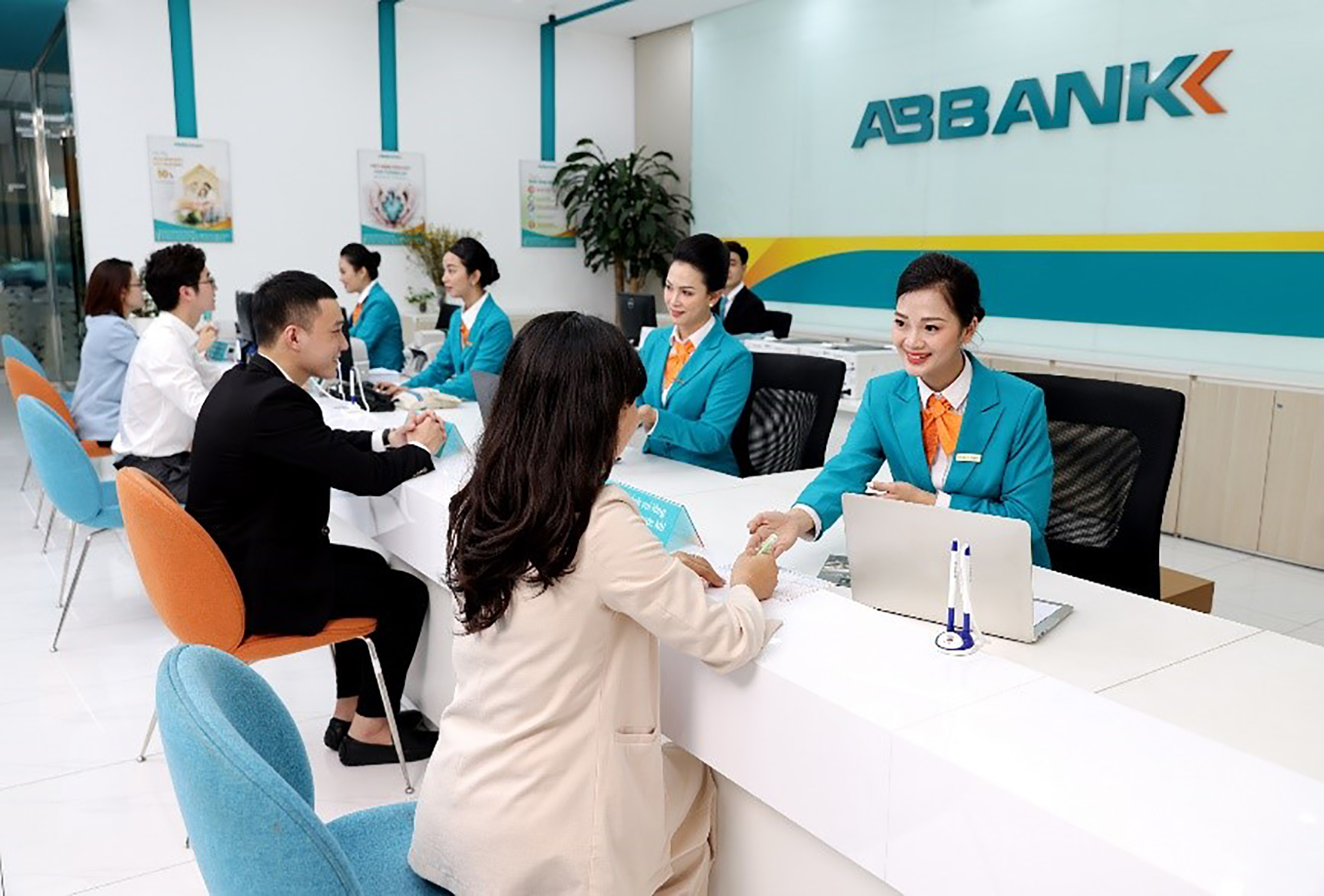 ABBANK đồng hành cùng khách hàng 