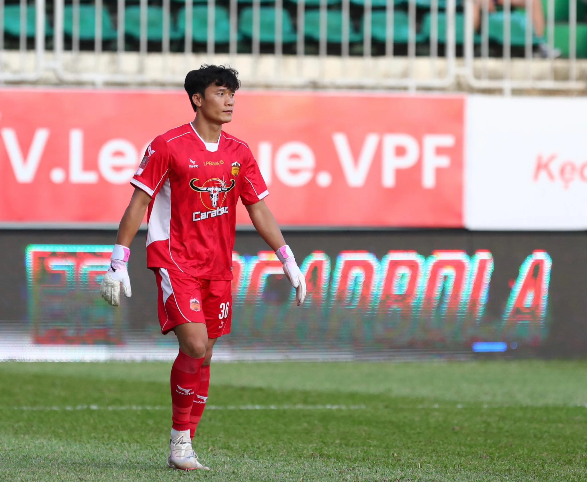 Cơ hội nào cho thủ môn Bùi Tiến Dũng ở đội tuyển Việt Nam? Cơ hội nào cho thủ môn Bùi Tiến Dũng ở đội tuyển Việt Nam?