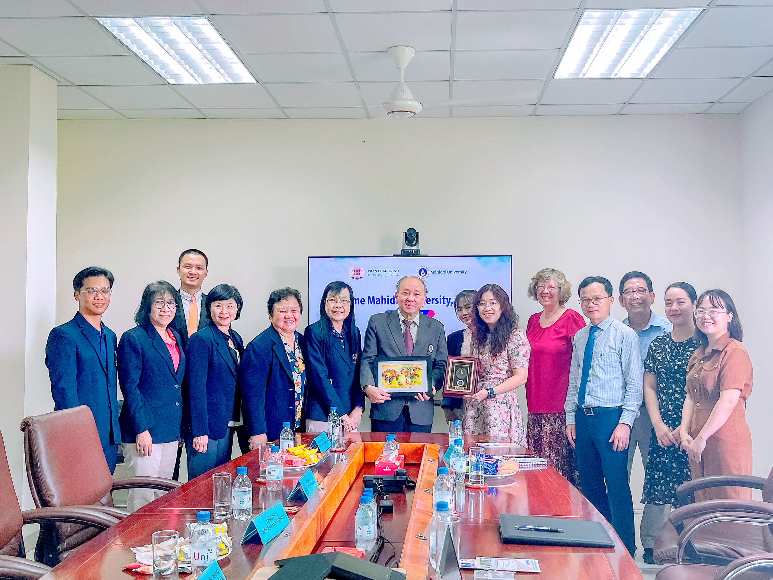 Đại học Mahidol, Top 1 của Thái Lan đến thăm và làm việc với Trường ĐH Phan Châu Trinh