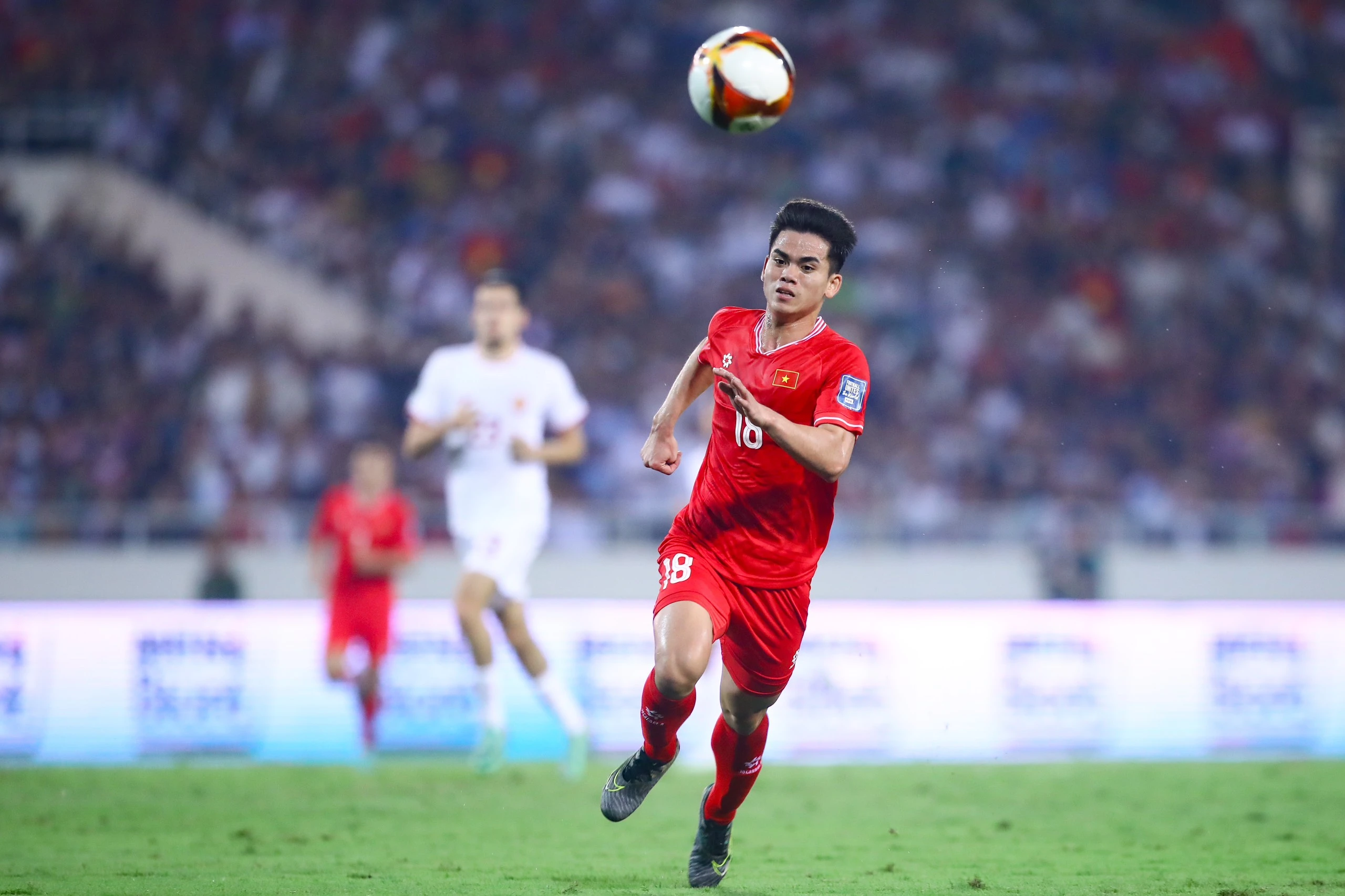 Đội tuyển Việt Nam khó tìm 'quân xanh' chất lượng trước AFF Cup?