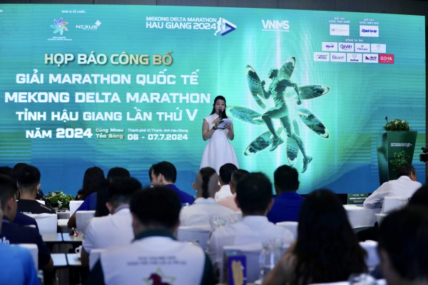 10.000 VĐV tranh tài giải marathon quốc tế Vietcombank Mekong Delta Hậu Giang 2024