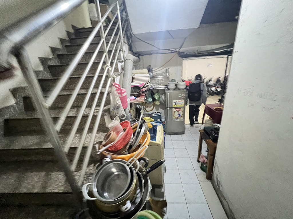 Bất an hộp ngủ ở TP.HCM: Yêu cầu tháo dỡ- Ảnh 5. Bất an hộp ngủ ở TP.HCM: Yêu cầu tháo dỡ- Ảnh 5.