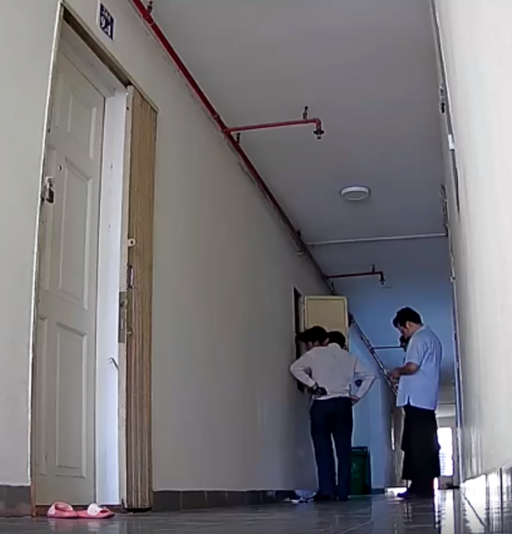 Sau khi Báo Thanh Niên phản ánh, chính quyền địa phương phối hợp BQL mở nước trở lại cho gia đình chị Trang