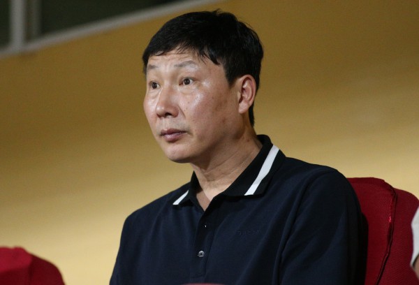 Bảng xếp hạng V-League mới nhất: HAGL tạm thoát hiểm, HLV Kim Sang-sik hiểu thêm bóng đá Việt