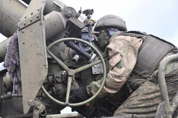 Chuyên gia lý giải vì sao Nga muốn lập vùng đệm ở Kharkov Chuyên gia lý giải vì sao Nga muốn lập vùng đệm ở Kharkov