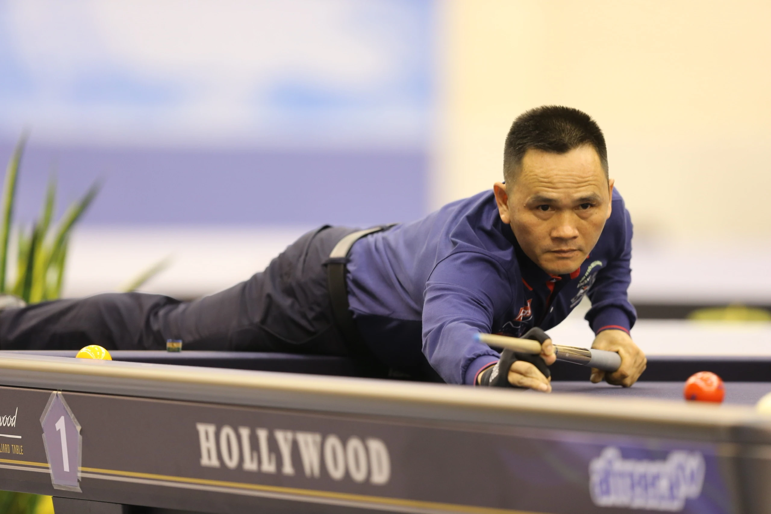 Đổi chiến thuật quá hay, cơ thủ Việt Nam vô địch World Cup billiards 3 băng, anh là ai?