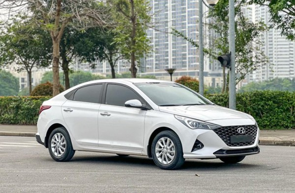 Hyundai Accent giảm giá gần 70 triệu đồng tại đại lý