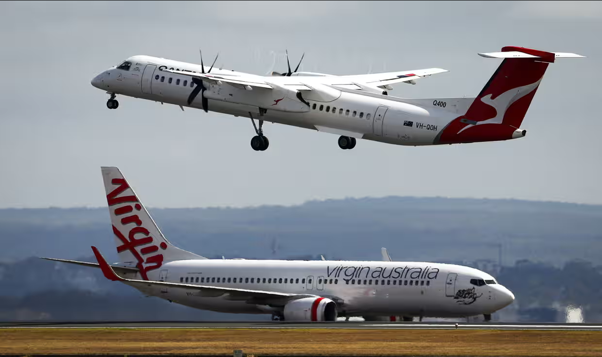 Máy bay quay đầu vì hành khách cởi sạch, tấn công tiếp viên giữa chuyến bay- Ảnh 1.