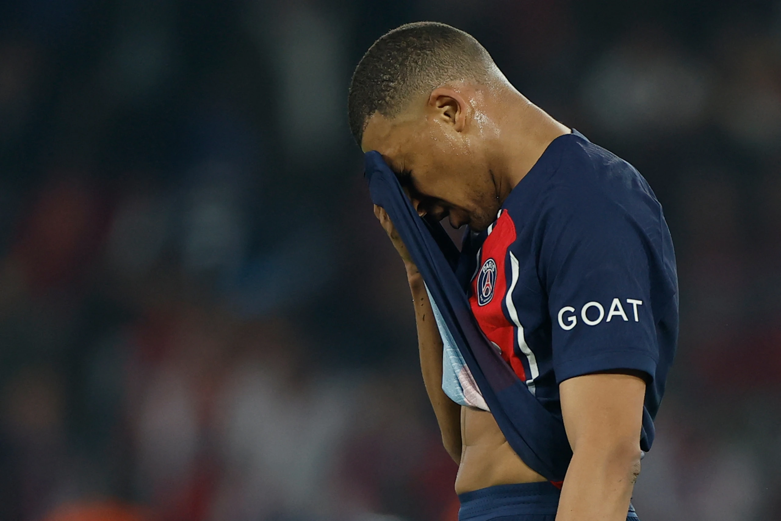 Mbappe lại bất lực, PSG gục ngã nhìn Dortmund vào chung kết Champions League