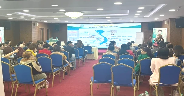 Phát hiện 'Đại hội da liễu spa 2024' quảng bá mỹ phẩm trái quy định- Ảnh 1.
