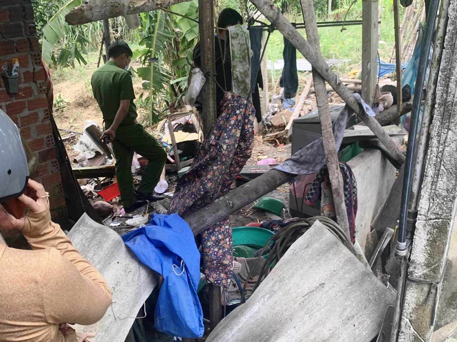 Căn nhà nơi xảy ra vụ nổ lớn khiến anh L. tử vong