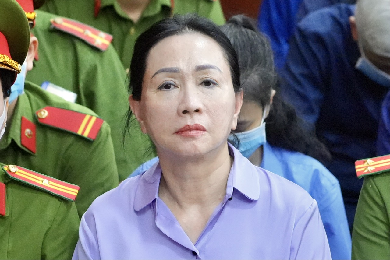 Bị cáo Trương Mỹ Lan bị tuyên tử hình vì gây thiệt hại cho SCB hơn 677.000 tỉ đồng