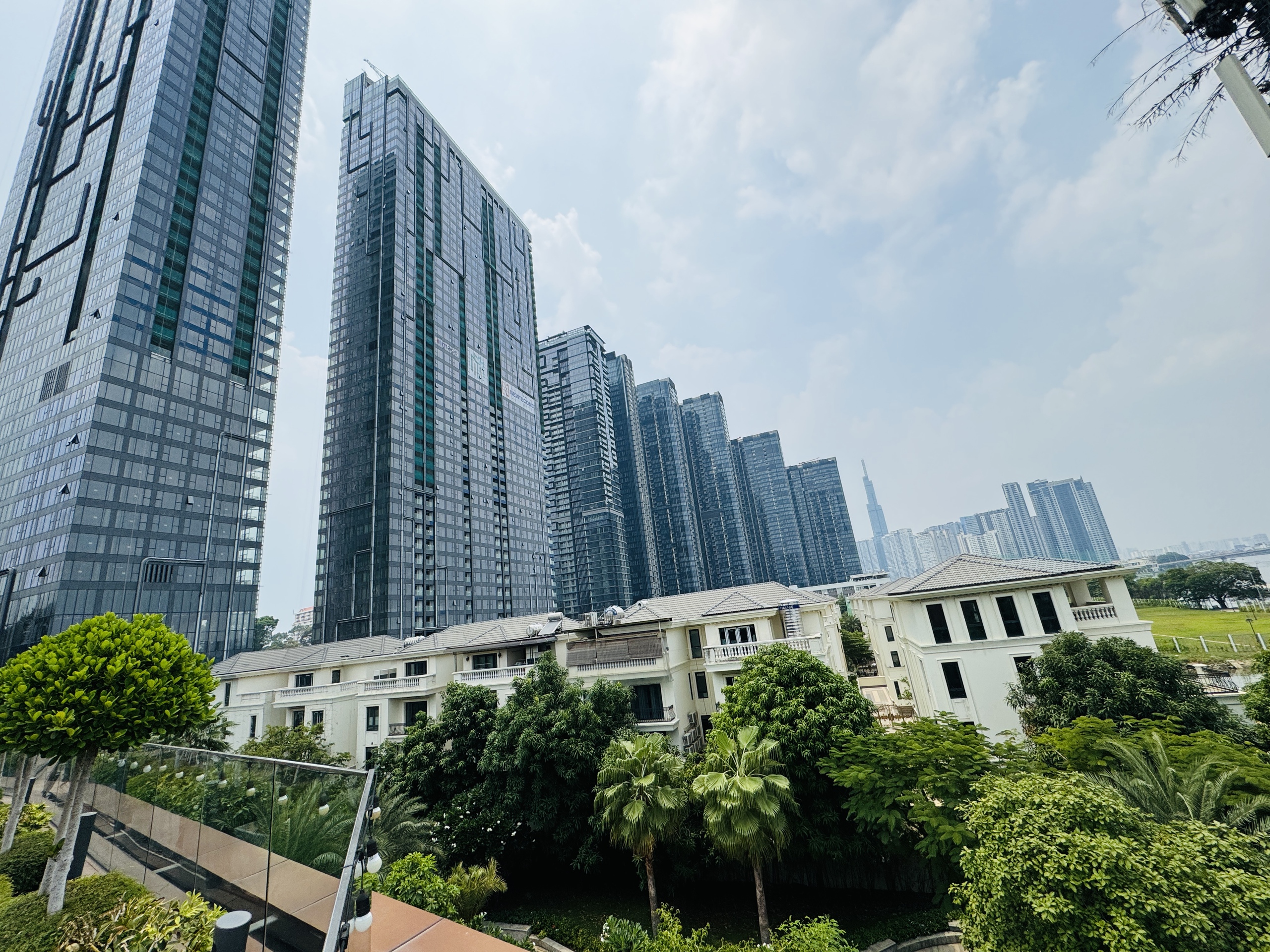 Thị trường bất động sản trở lại bình thường vào khoảng giữa năm 2025- Ảnh 1.