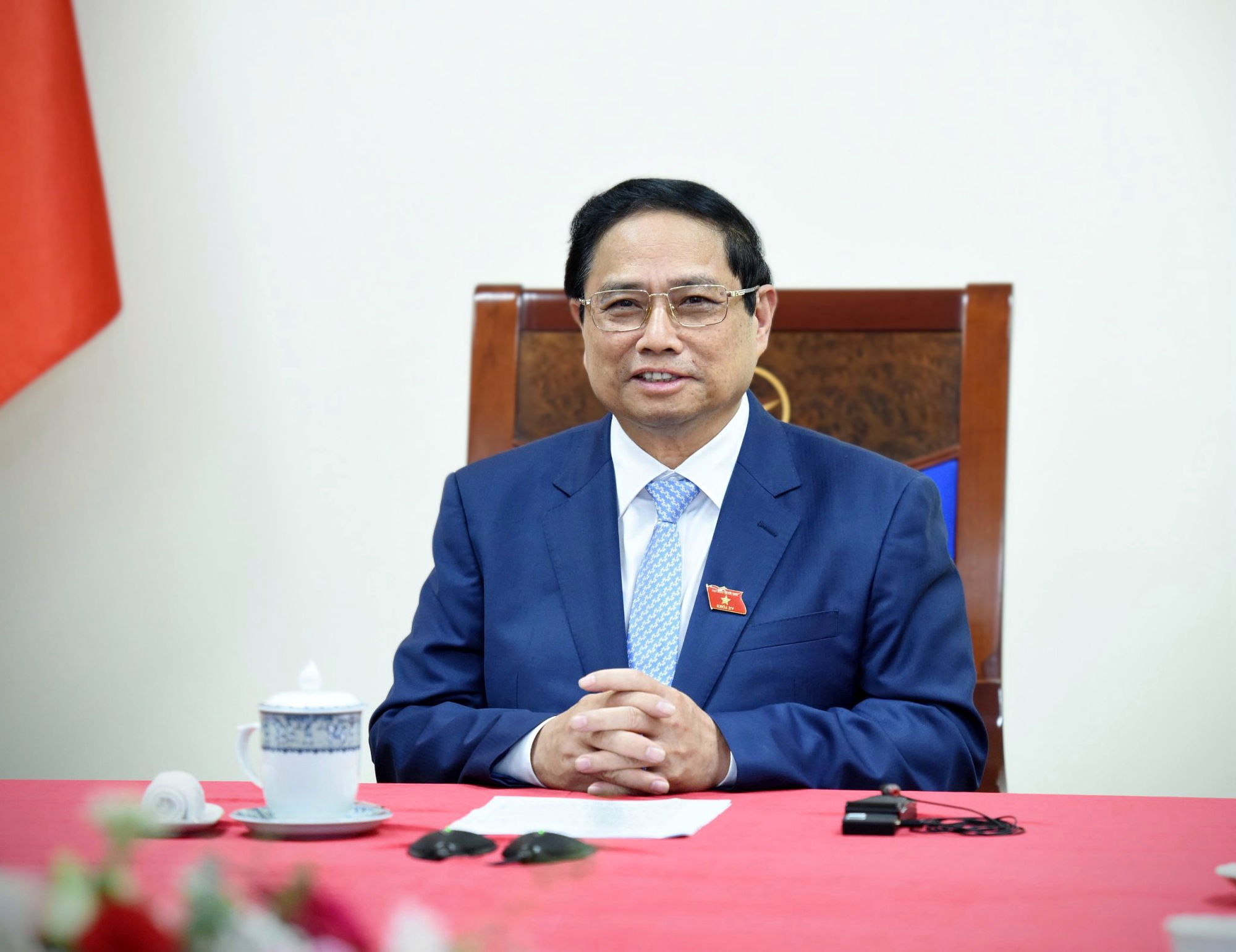 Thủ tướng Phạm Minh Chính mời tân Thủ tướng Singapore Lawrence Wong sớm thăm Việt Nam- Ảnh 1. Thủ tướng Phạm Minh Chính mời tân Thủ tướng Singapore Lawrence Wong sớm thăm Việt Nam- Ảnh 1.