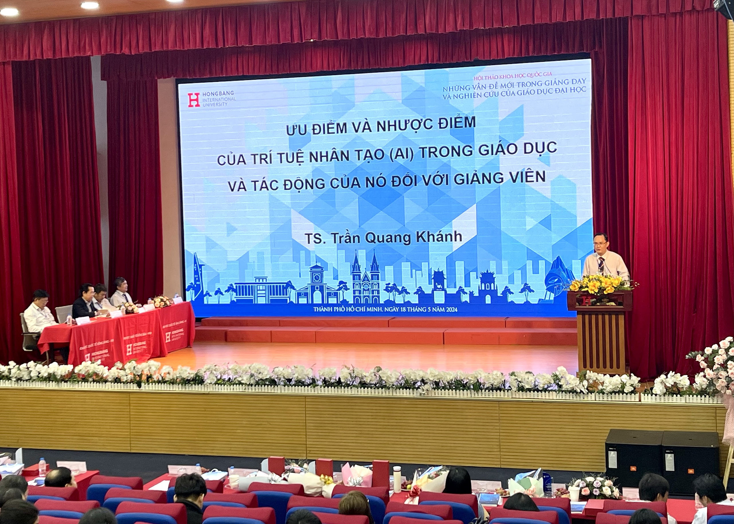 Một đề tài về AI được chia sẻ tại hội thảo