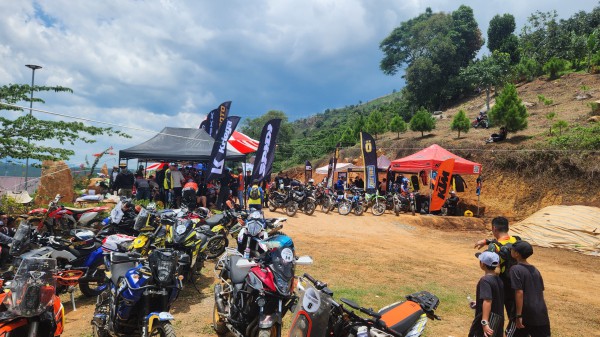 Vì sao giải đua xe mô tô địa hình ‘Núi Xanh Enduro 2024’ đột ngột bị hoãn? Vì sao giải đua xe mô tô địa hình ‘Núi Xanh Enduro 2024’ đột ngột bị hoãn?