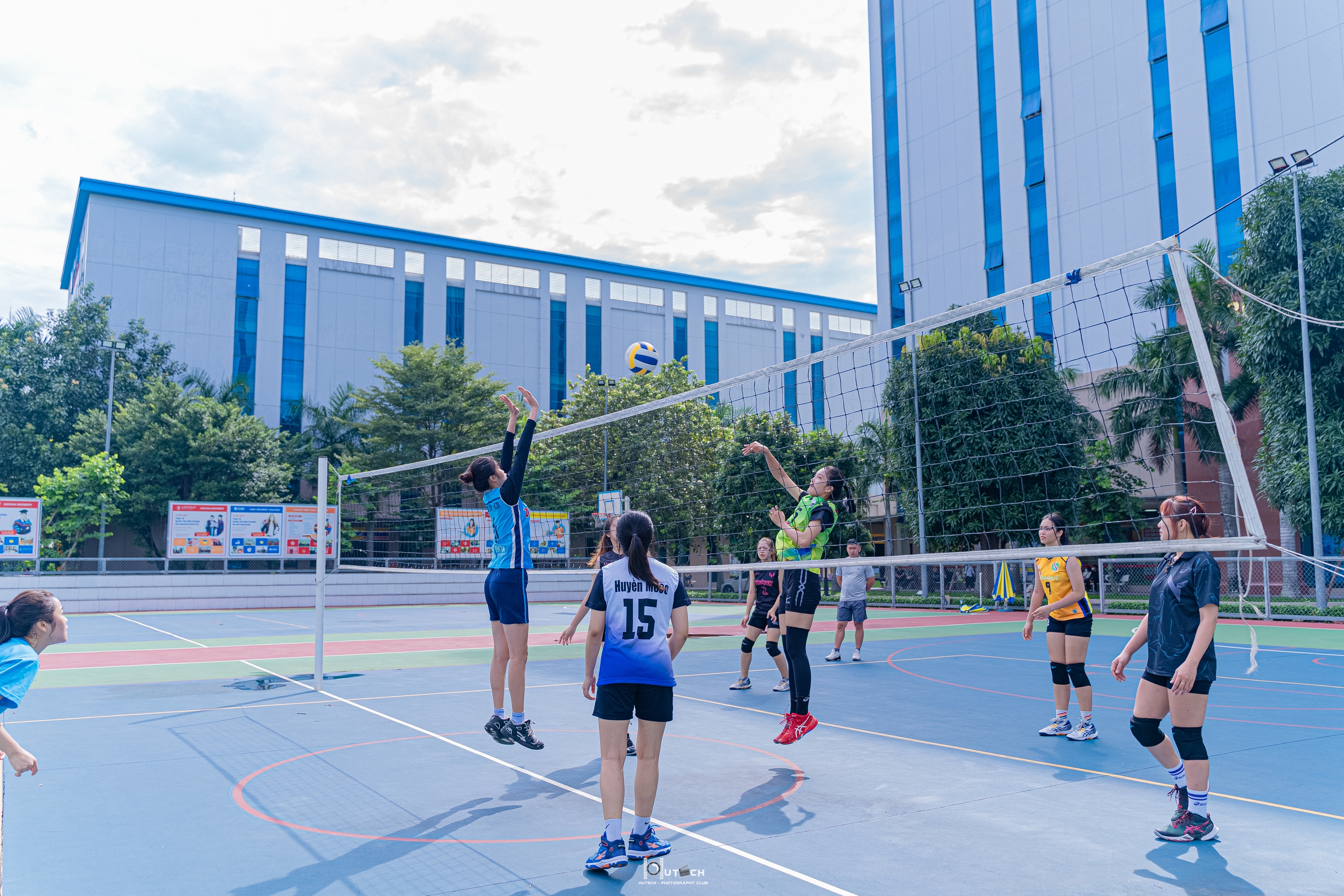 Thí sinh có thể nộp hồ sơ xét tuyển học bạ vào HUTECH đến 30.6- Ảnh 5.