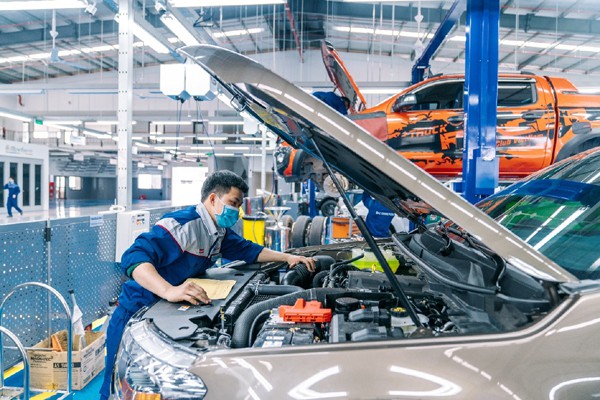 Bất lực vì thiếu nhiên liệu ô tô đạt chuẩn Euro 5