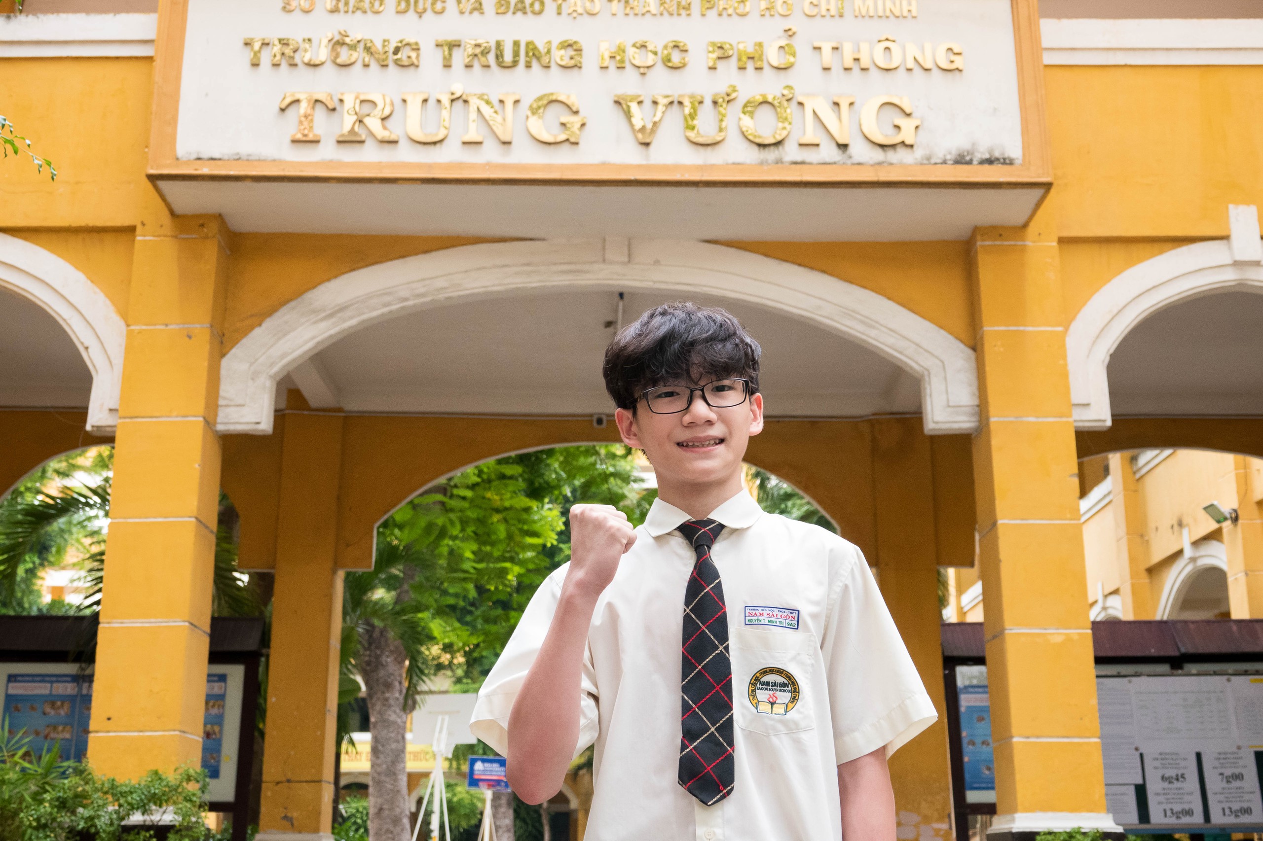 Thi lớp 10 tại TP.HCM: Thí sinh thích thú gì ở đề môn tiếng Anh?- Ảnh 3.