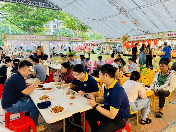 Đã mắt, no bụng với lễ hội ẩm thực tại TP.HCM mừng ngày gia đình Việt Nam