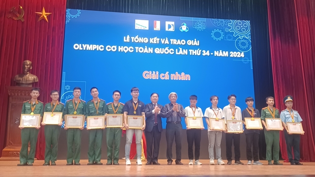 Học viện Kỹ thuật quân sự chiếm gần 1/3 giải nhất Olympic cơ học toàn quốc 2024- Ảnh 1.
