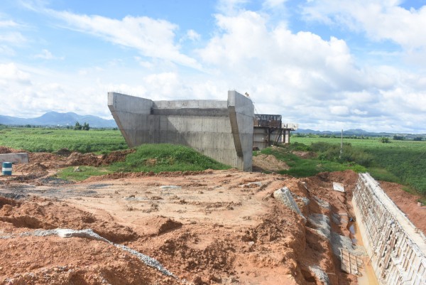 Vướng mặt bằng, nhiều dự án tại Kon Tum có nguy cơ chậm tiến độ
