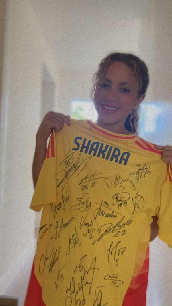 Shakira biểu diễn ở chung kết Copa America, Colombia gặp Messi và đội tuyển Argentina?