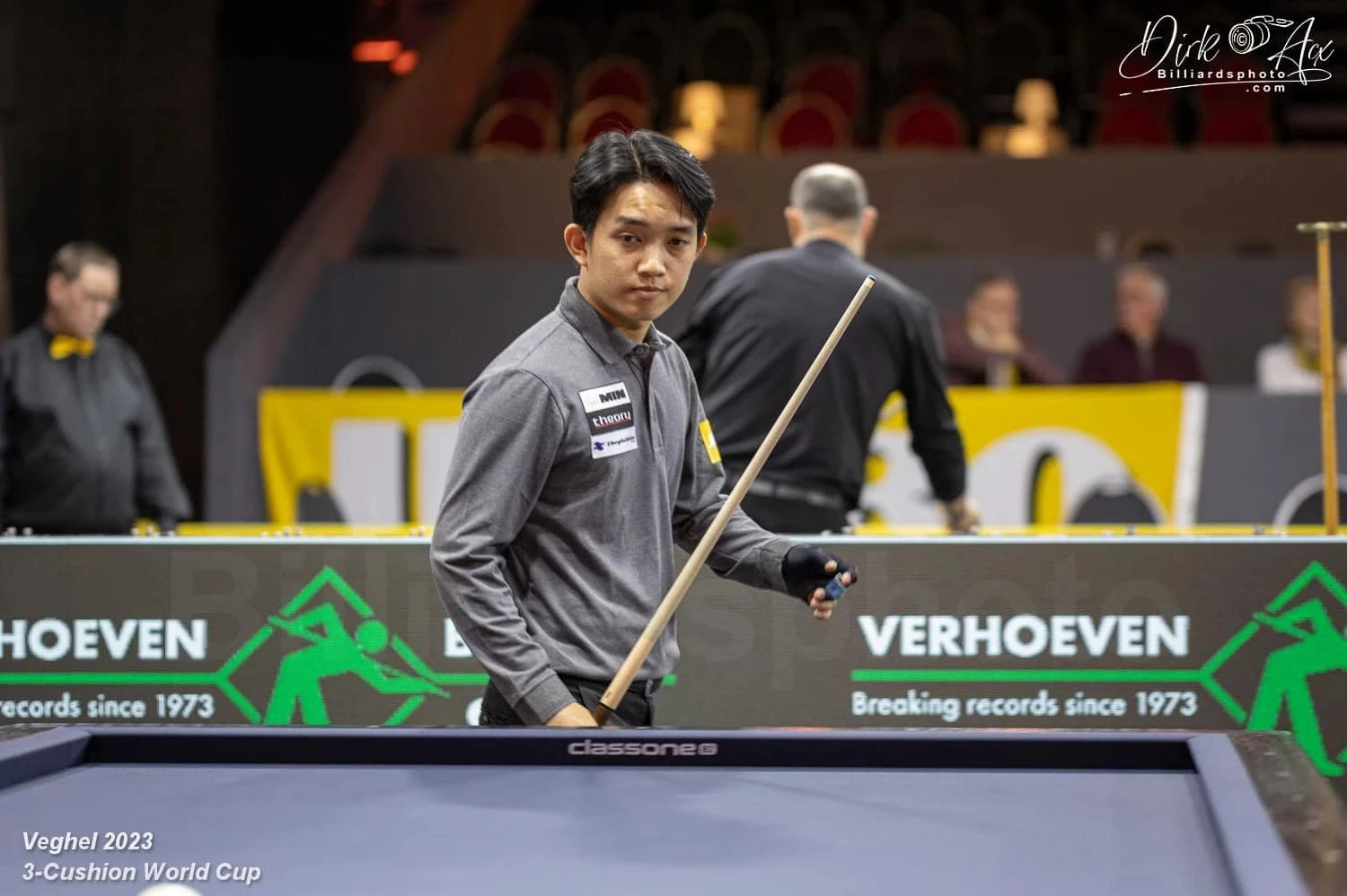 World Cup billiards: 3 cơ thủ Việt Nam quá hay, hội ngộ Trần Quyết Chiến ở VCK