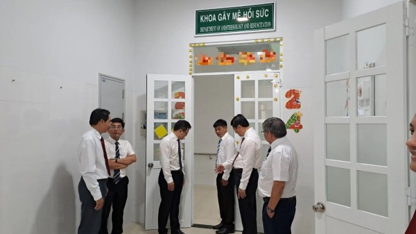 Trường ĐH Y dược TP.HCM chuyển giao kỹ thuật khám chữa bệnh cho BVĐK Bình Thuận