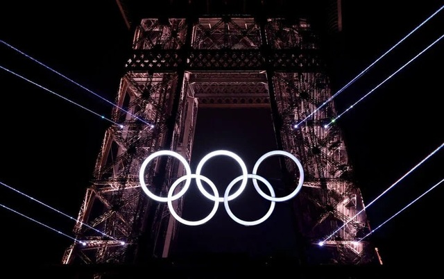 Lễ Khai mạc Olympic Paris 2024: Ấn tượng, nhiều cảm xúc - Ảnh 11.