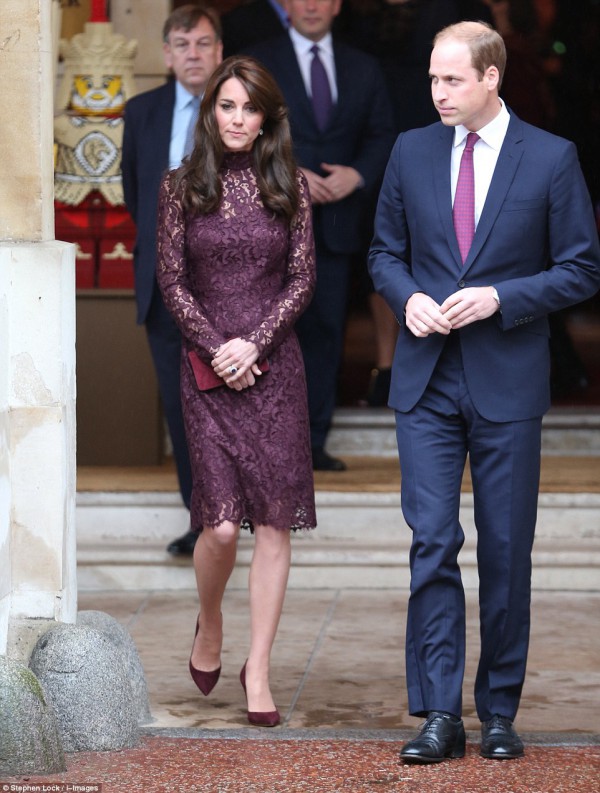 Diện trang phục sắc tím sang trọng như vương phi Kate Middleton