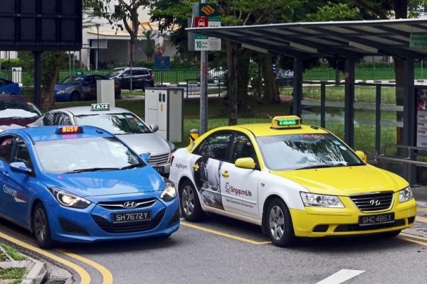 Singapore cấm mua mới xe chạy dầu diesel từ năm 2025