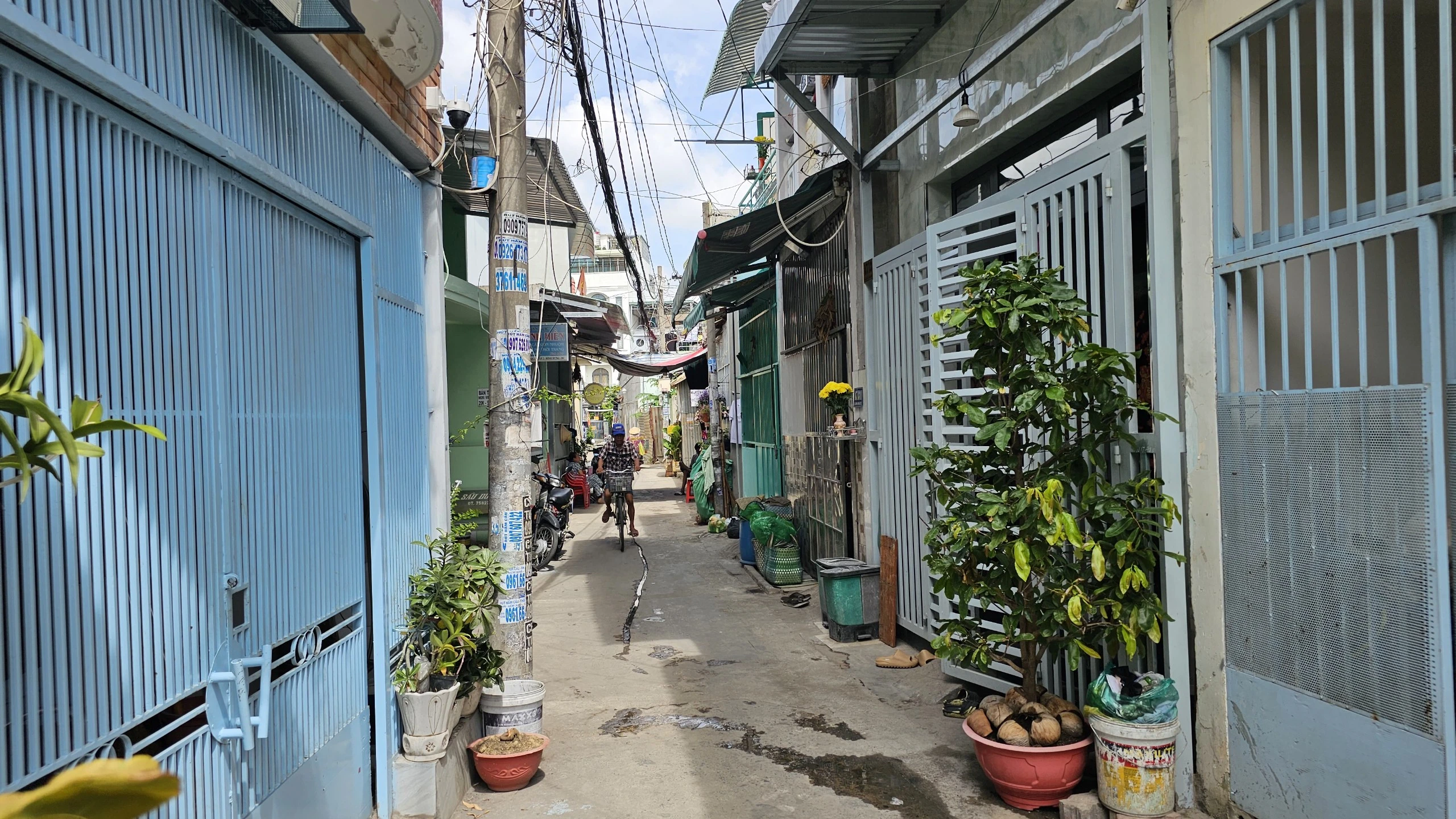 TP.HCM: Làm rõ vụ cháy khiến 2 vợ chồng nhập viện cấp cứu