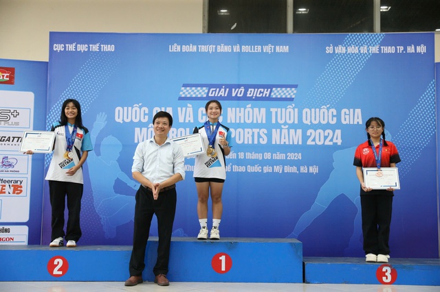 Giải Vô địch quốc gia và Vô địch các nhóm tuổi quốc gia môn Roller Sports năm 2024: Đoàn TP. HCM thắng lớn - Ảnh 2. Giải Vô địch quốc gia và Vô địch các nhóm tuổi quốc gia môn Roller Sports năm 2024: Đoàn TP. HCM thắng lớn - Ảnh 2.