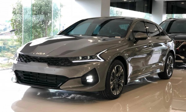 10 ô tô bán ít nhất Việt Nam tháng 8.2024: Xe Honda, Toyota chiếm đa số