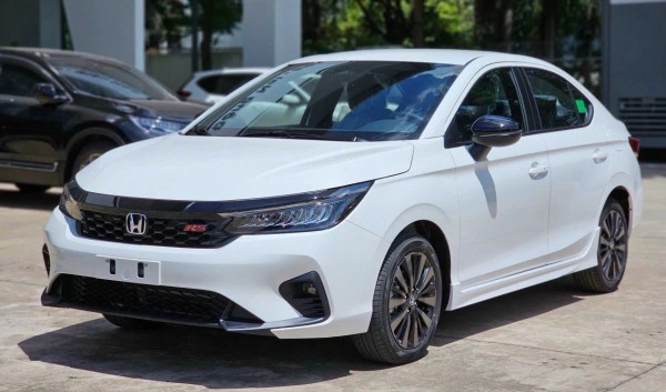 Sedan hạng B dưới 600 triệu: Honda City giảm giá, Toyota Vios, Hyundai Accent đáp trả