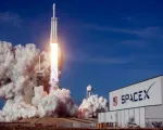 SpaceX có thể bị phạt vì phóng tên lửa đẩy không phép